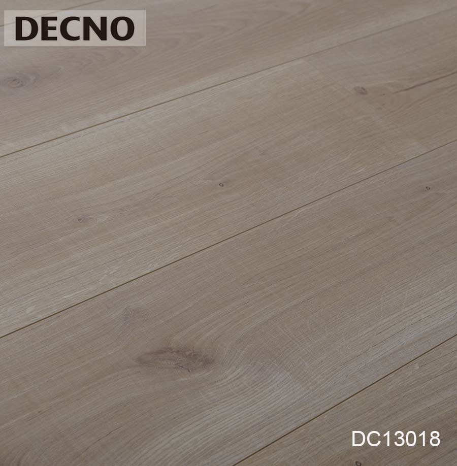 Light & Dark Laminate Flooring Plank Laminate Flooring